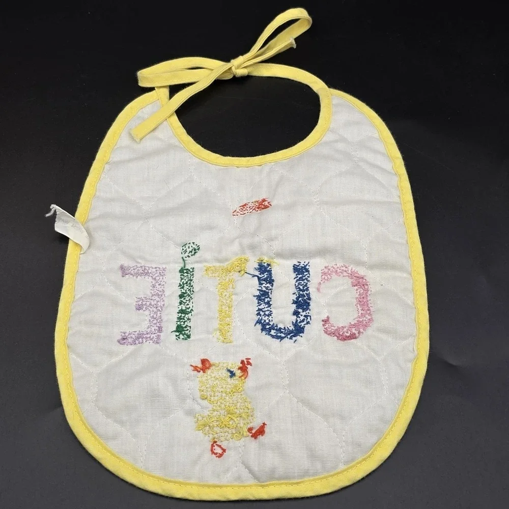 Vintage‎ Quilted Baby Bib Cross Stitched CUTIE With Baby Chicks 1970's T1